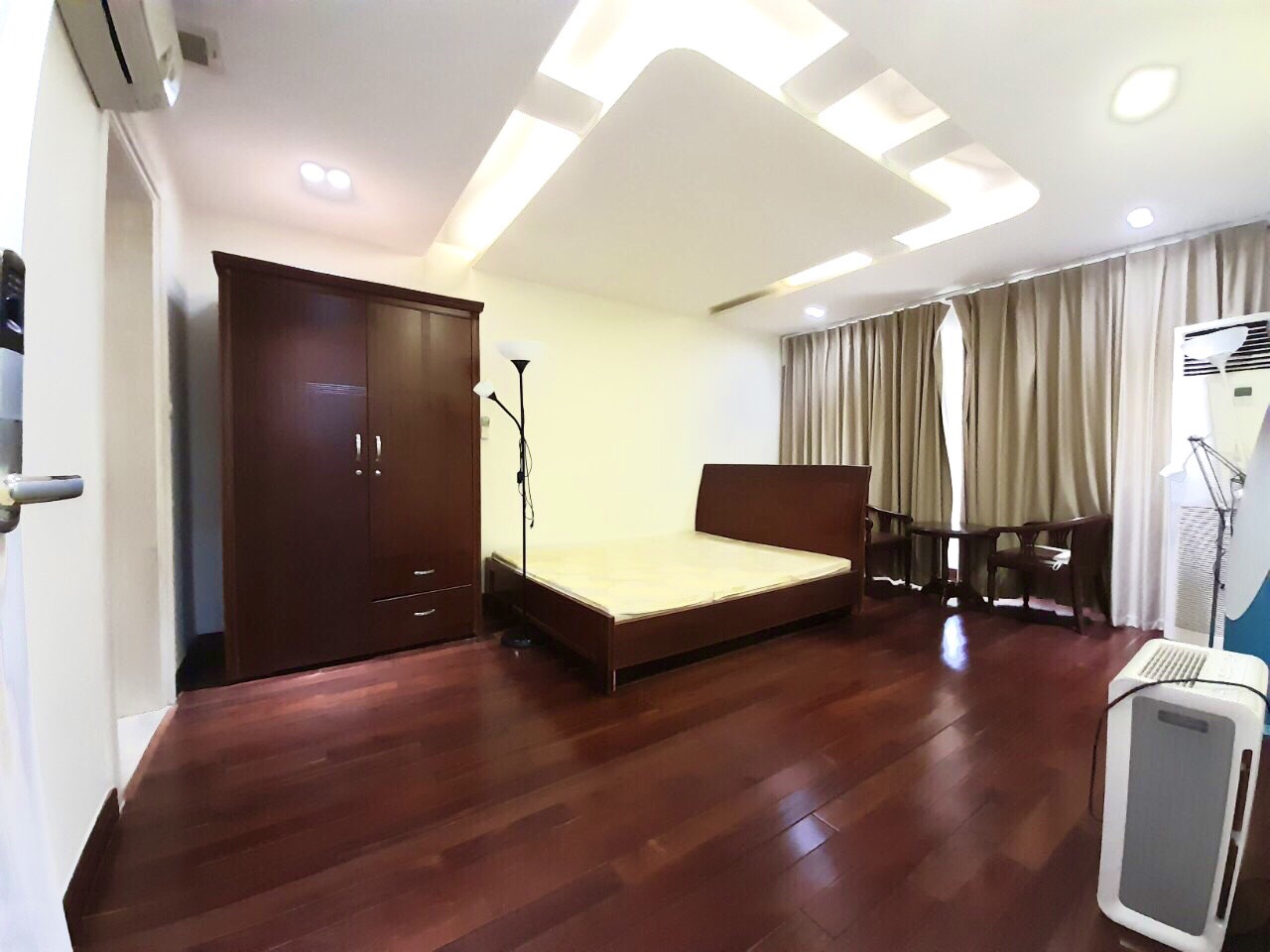 Bán gấp Biệt thự căn góc khu C1 Ciputra, Tây Hồ 306m2, 6 phòng ngủ, đủ đồ 2