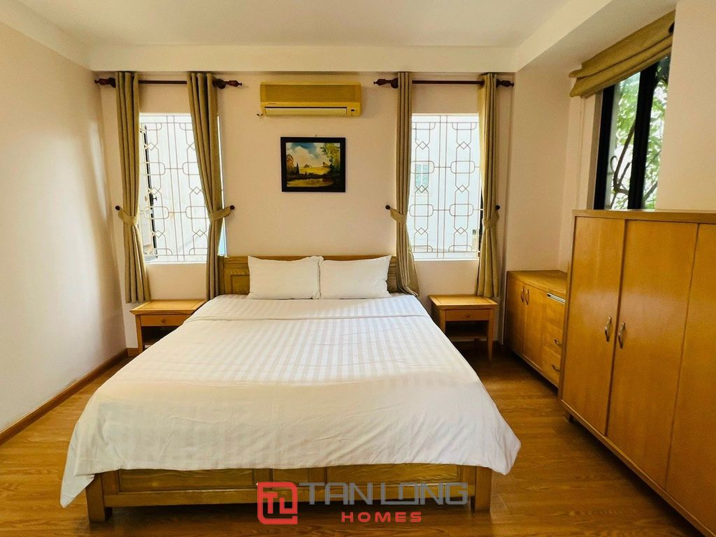 Cho thuê biệt thự khuôn viên 120m2 đầy đủ nội thất tại An Dương Vương